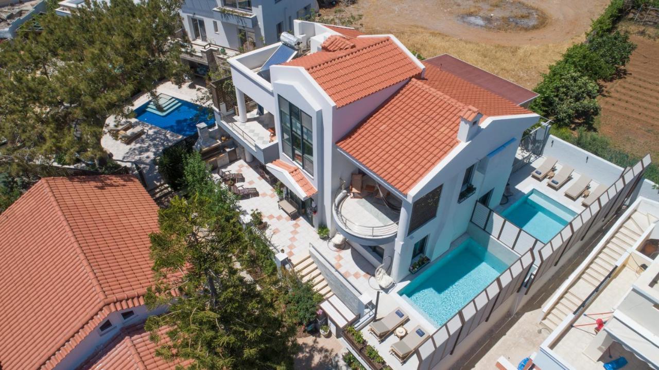 Paradisos Luxury Villas Next To Beach Koutsourás Eksteriør billede